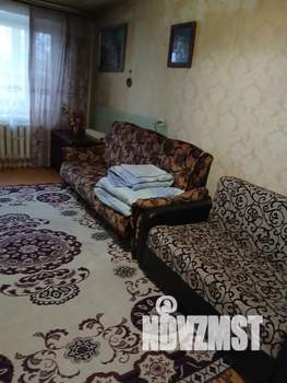 1-к квартира, посуточно, 35м2, 1/9 этаж