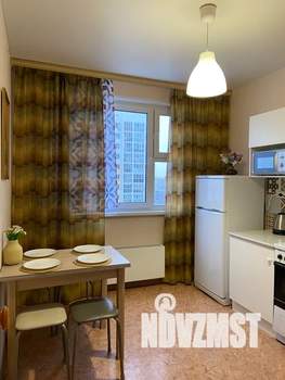 2-к квартира, посуточно, 42м2, 12/17 этаж