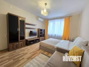 1-к квартира, посуточно, 39м2, 8/19 этаж