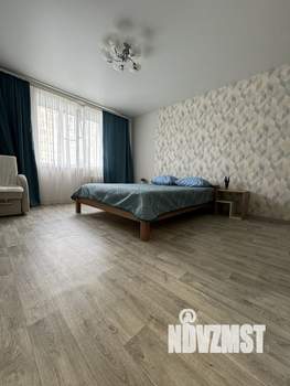 1-к квартира, посуточно, 35м2, 7/9 этаж
