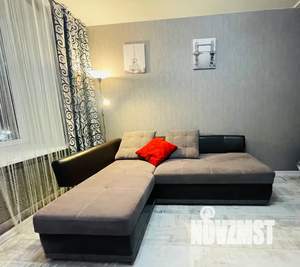 Студия квартира, посуточно, 35м2, 4/5 этаж