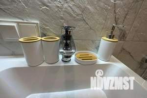 1-к квартира, посуточно, 40м2, 7/16 этаж