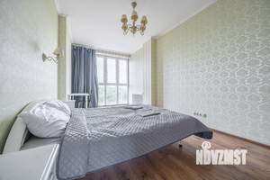 3-к квартира, посуточно, 109м2, 1/1 этаж
