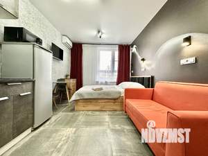 Студия квартира, посуточно, 19м2, 1/19 этаж