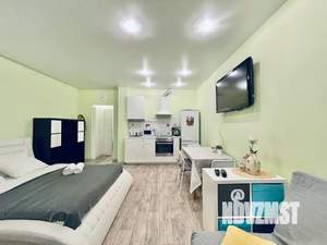 Студия квартира, посуточно, 33м2, 16/25 этаж