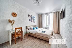 1-к квартира, посуточно, 42м2, 16/26 этаж