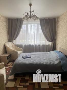 1-к квартира, посуточно, 32м2, 2/9 этаж