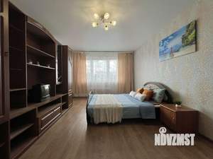 1-к квартира, посуточно, 44м2, 1/1 этаж