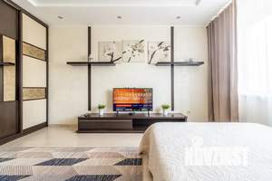 1-к квартира, посуточно, 43м2, 7/10 этаж
