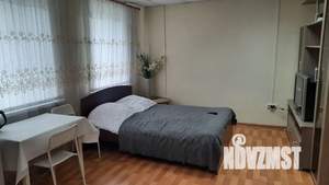 1-к квартира, посуточно, 40м2, 1/2 этаж
