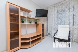 1-к квартира, посуточно, 40м2, 1/7 этаж