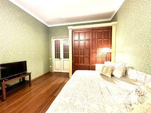 2-к квартира, посуточно, 80м2, 1/1 этаж