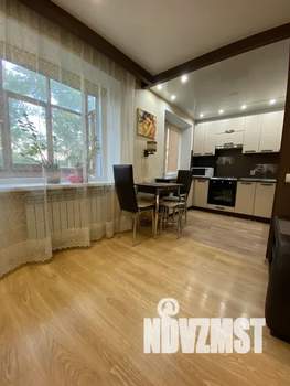 2-к квартира, посуточно, 44м2, 3/5 этаж