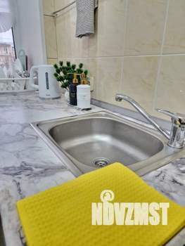 1-к квартира, посуточно, 42м2, 1/1 этаж