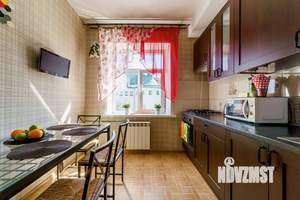 2-к квартира, посуточно, 56м2, 4/5 этаж