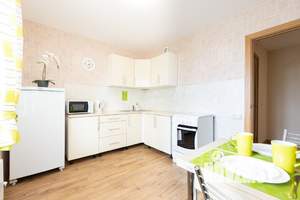 1-к квартира, посуточно, 42м2, 1/1 этаж