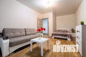 1-к квартира, посуточно, 30м2, 1/9 этаж