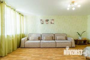 Студия квартира, посуточно, 38м2, 4/5 этаж