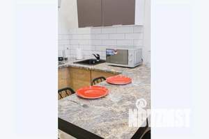 1-к квартира, посуточно, 39м2, 11/18 этаж