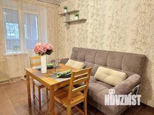 1-к квартира, посуточно, 46м2, 4/10 этаж