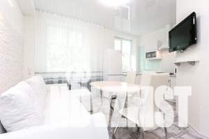 2-к квартира, посуточно, 42м2, 2/4 этаж