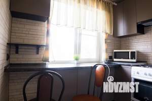 1-к квартира, посуточно, 40м2, 5/5 этаж