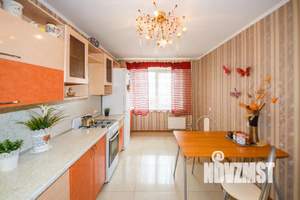 1-к квартира, посуточно, 42м2, 3/10 этаж