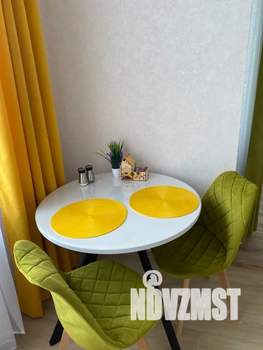 Студия квартира, посуточно, 30м2, 6/18 этаж