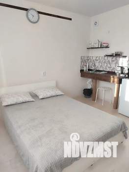 Студия квартира, посуточно, 17м2, 9/10 этаж