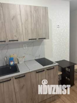 Студия квартира, посуточно, 14м2, 2/5 этаж