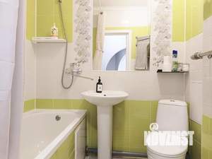 1-к квартира, посуточно, 32м2, 4/10 этаж