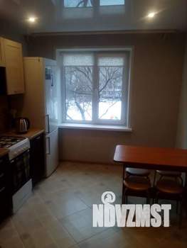 1-к квартира, посуточно, 35м2, 3/9 этаж