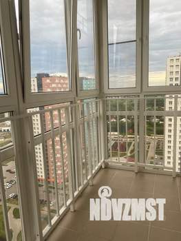 Студия квартира, посуточно, 25м2, 23/23 этаж