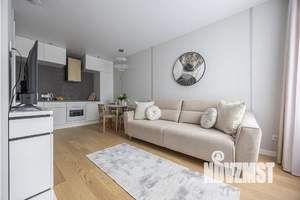 1-к квартира, посуточно, 42м2, 3/6 этаж