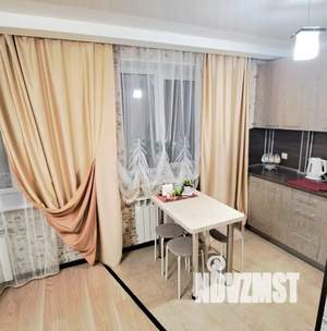 Студия квартира, посуточно, 45м2, 6/9 этаж