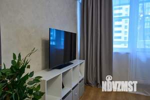 1-к квартира, посуточно, 50м2, 4/10 этаж