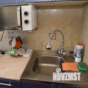 1-к квартира, посуточно, 34м2, 1/1 этаж