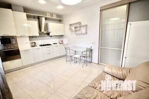 1-к квартира, на длительный срок, 55м2, 2/5 этаж