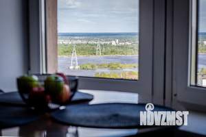 1-к квартира, посуточно, 46м2, 21/25 этаж