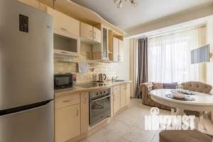 1-к квартира, посуточно, 40м2, 4/8 этаж