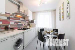 2-к квартира, посуточно, 42м2, 9/9 этаж