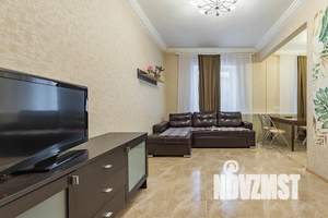 4-к квартира, посуточно, 95м2, 1/1 этаж