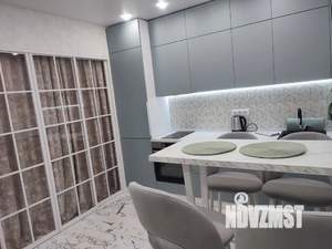 1-к квартира, посуточно, 32м2, 6/15 этаж