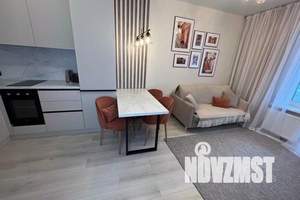 1-к квартира, посуточно, 38м2, 12/18 этаж