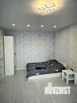 1-к квартира, посуточно, 43м2, 1/1 этаж