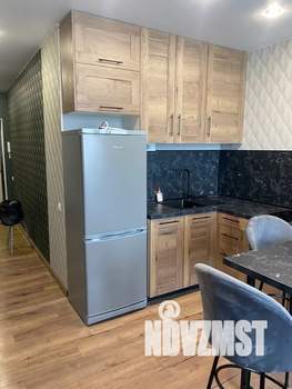 Студия квартира, посуточно, 27м2, 23/25 этаж