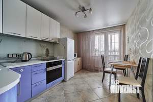 1-к квартира, посуточно, 43м2, 1/1 этаж