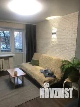 1-к квартира, посуточно, 27м2, 3/5 этаж