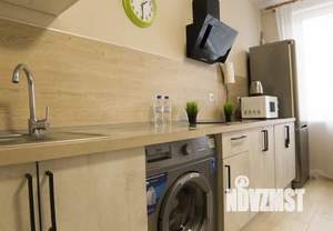 1-к квартира, посуточно, 35м2, 8/25 этаж
