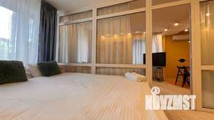 Студия квартира, посуточно, 46м2, 3/9 этаж